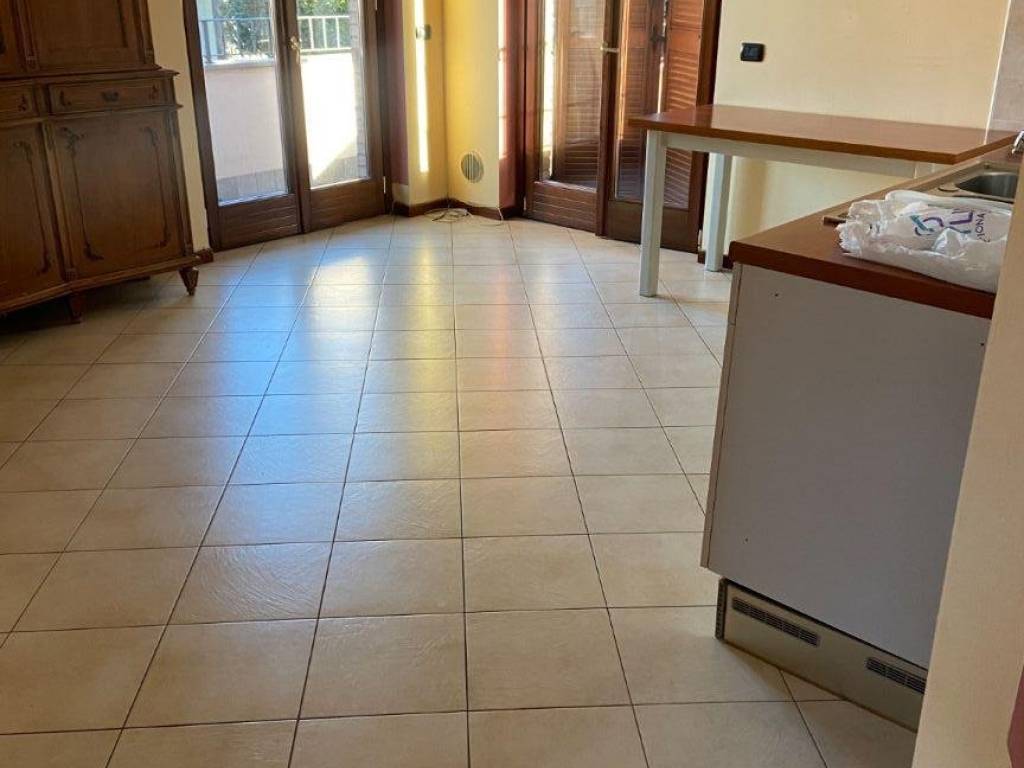 appartamento in affitto a Biassono