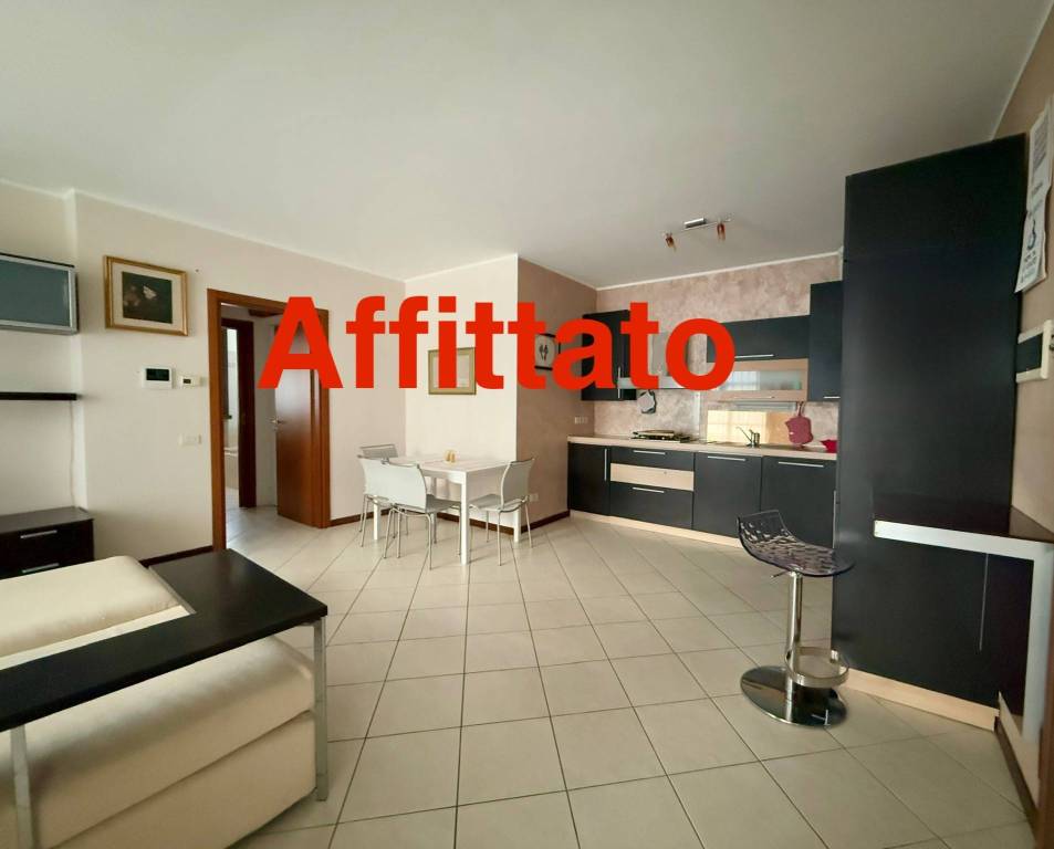 appartamento in affitto a Biassono