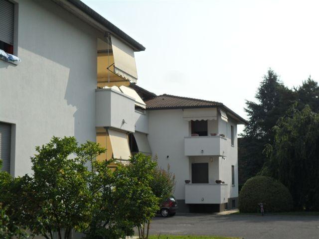 appartamento in affitto a Biassono