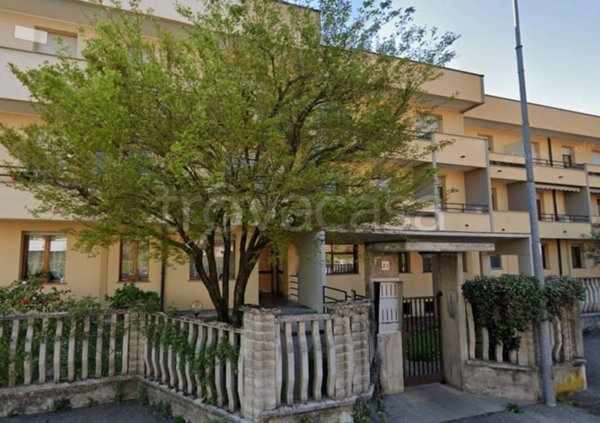 appartamento in affitto a Biassono