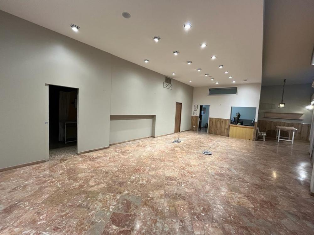 negozio in affitto a Bovisio-Masciago