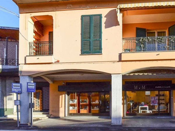 negozio in affitto a Bovisio-Masciago