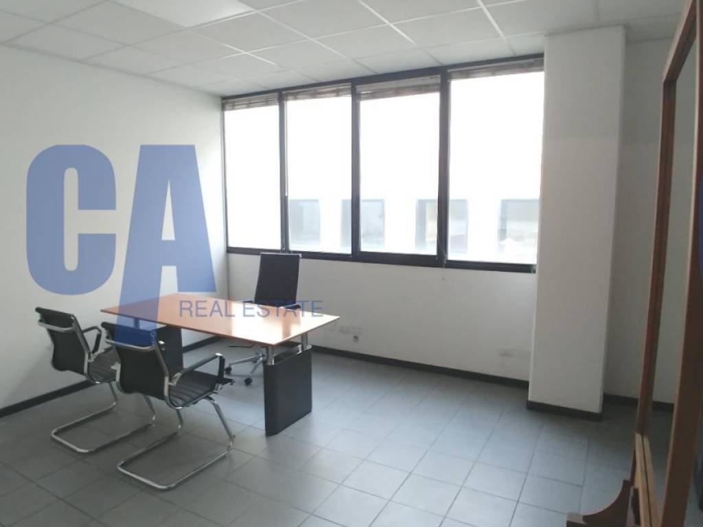 ufficio in affitto a Brugherio