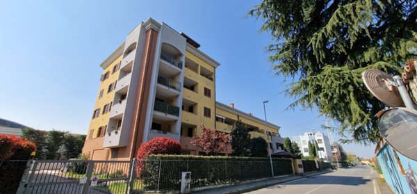 appartamento in affitto a Brugherio