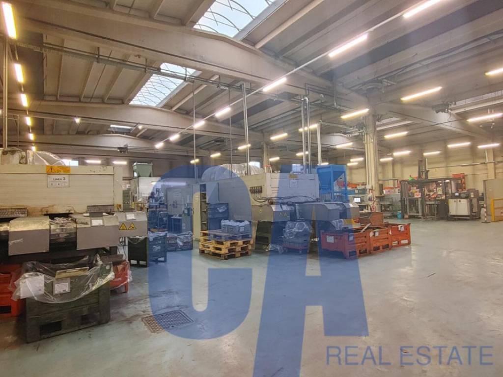 capannone in affitto a Brugherio