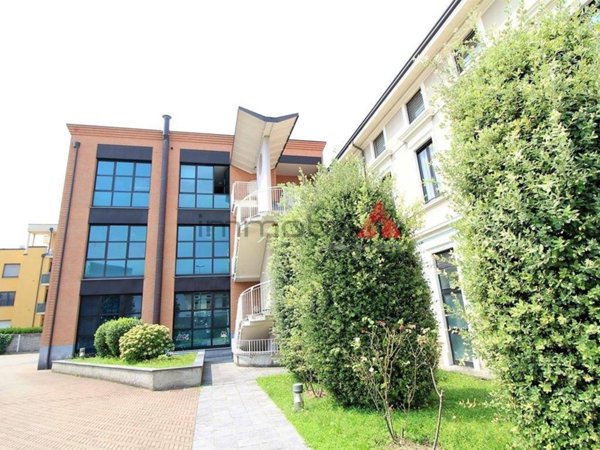 ufficio in affitto a Brugherio