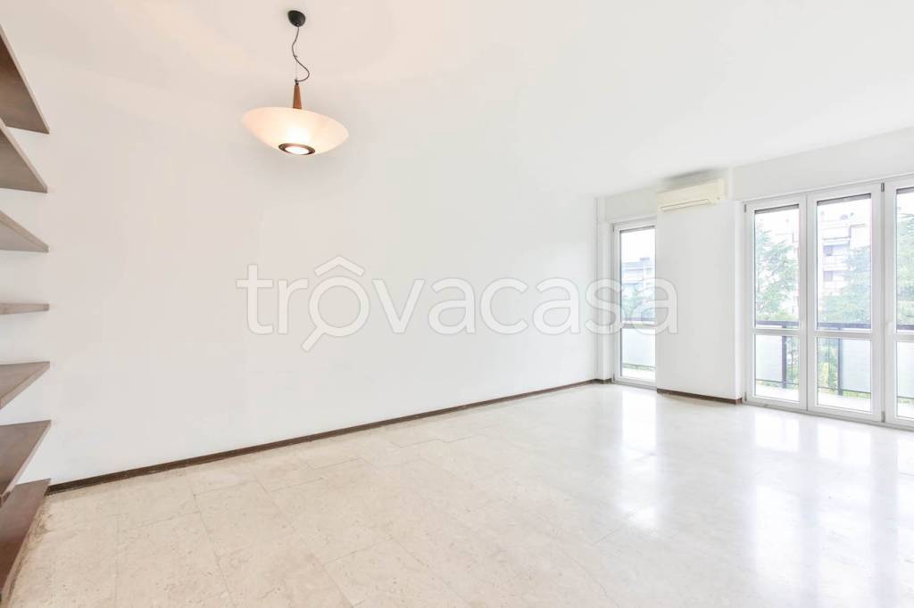 appartamento in affitto a Brugherio