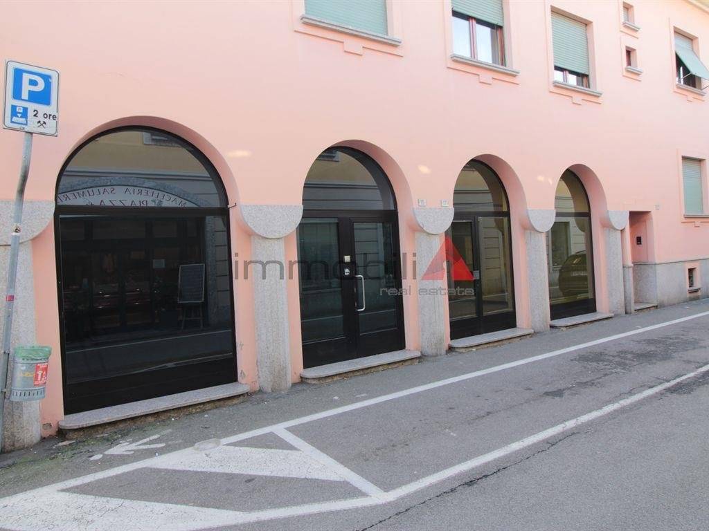 negozio in affitto a Brugherio