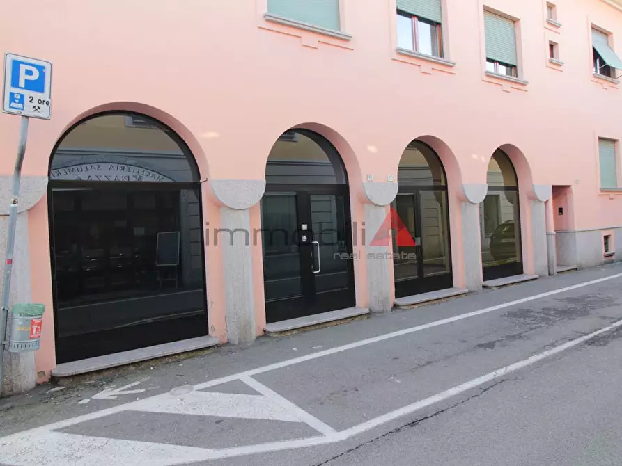 negozio in affitto a Brugherio