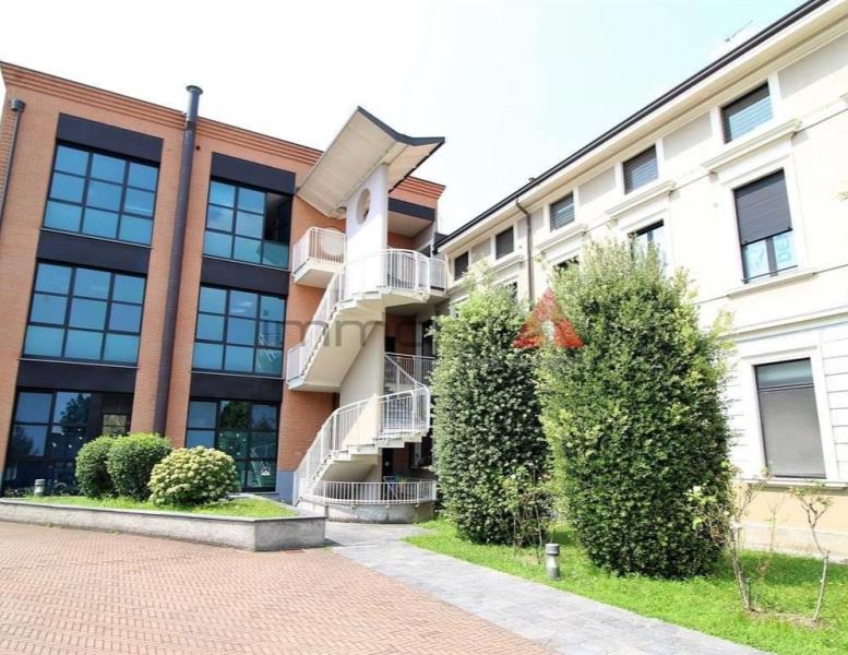 ufficio in affitto a Brugherio