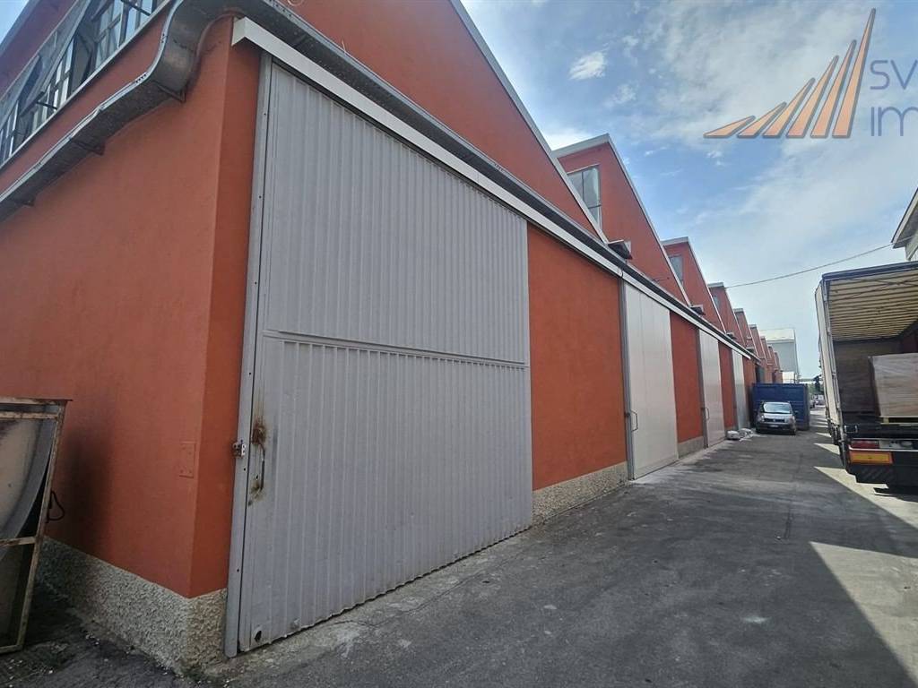 locale commerciale in affitto a Brugherio in zona San Damiano