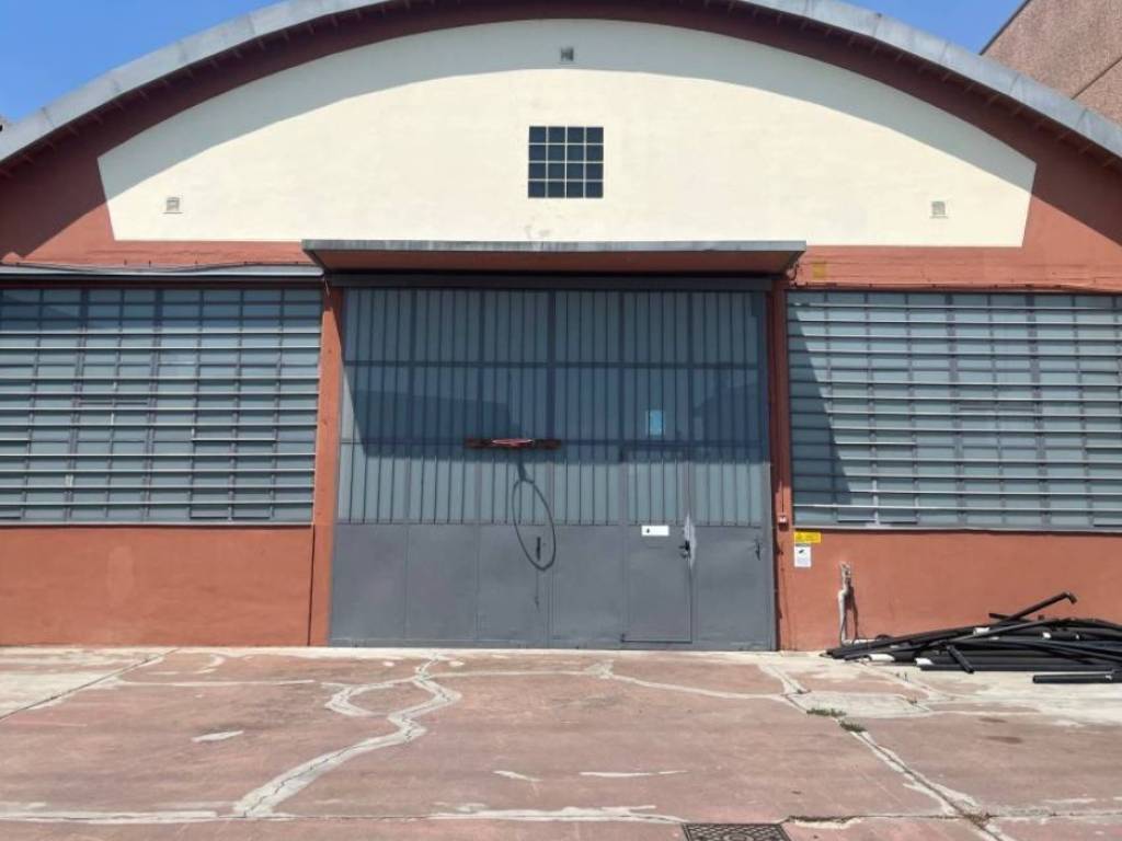 locale commerciale in affitto a Brugherio in zona San Damiano