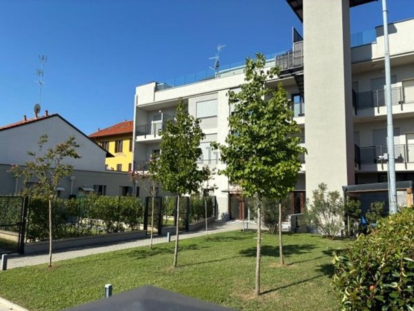 appartamento in affitto a Brugherio in zona Dorderio