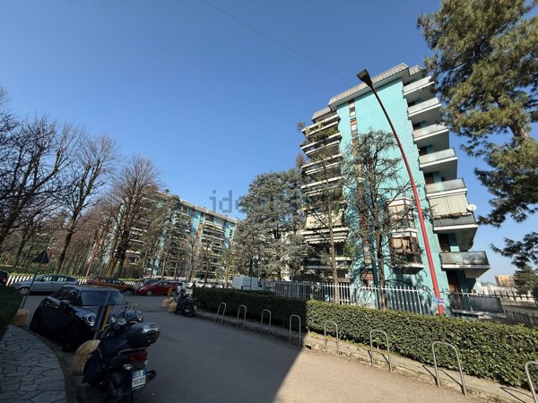 appartamento in affitto a Brugherio in zona Dorderio