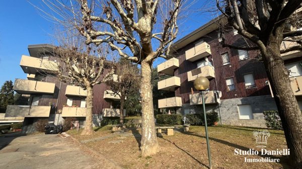 appartamento in affitto a Carate Brianza
