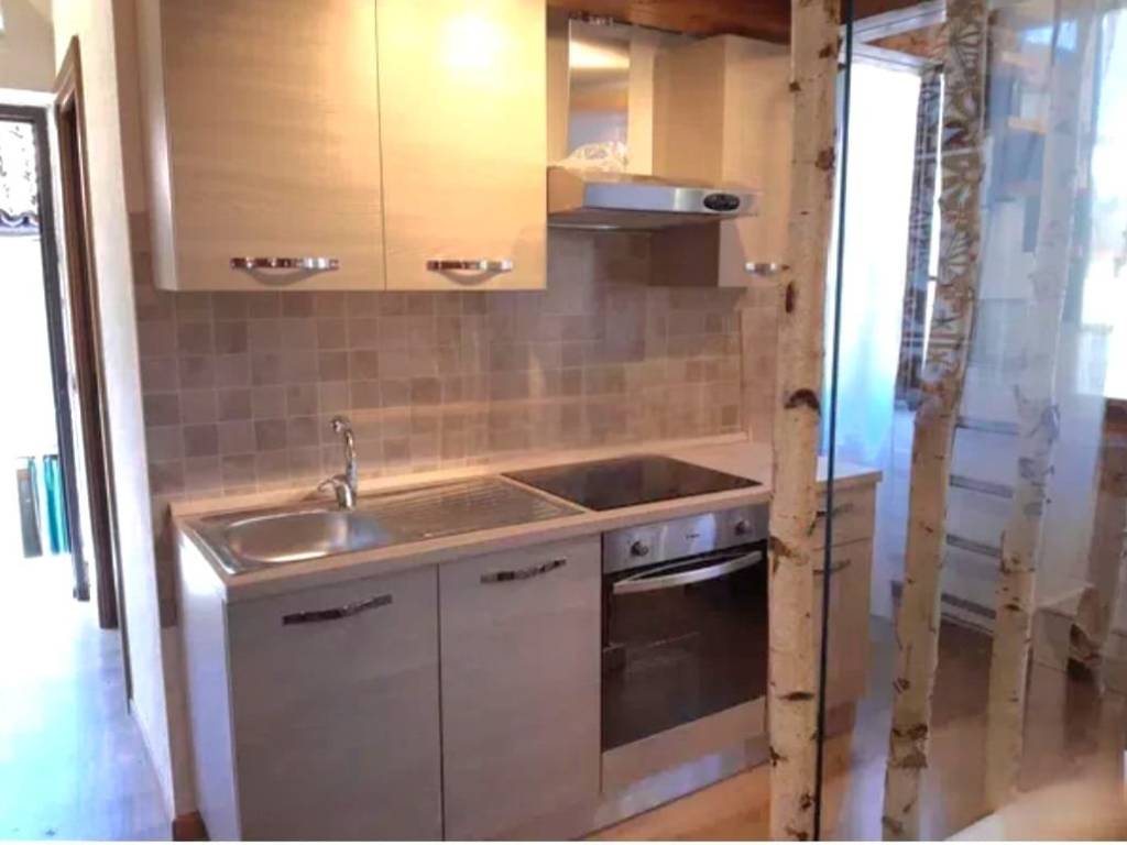 appartamento in affitto a Carate Brianza