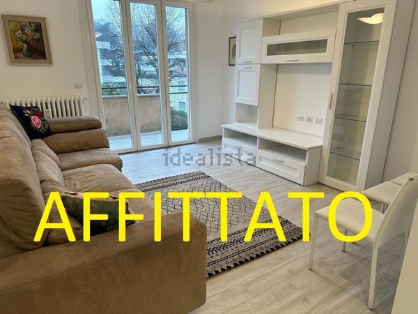 appartamento in affitto a Carate Brianza