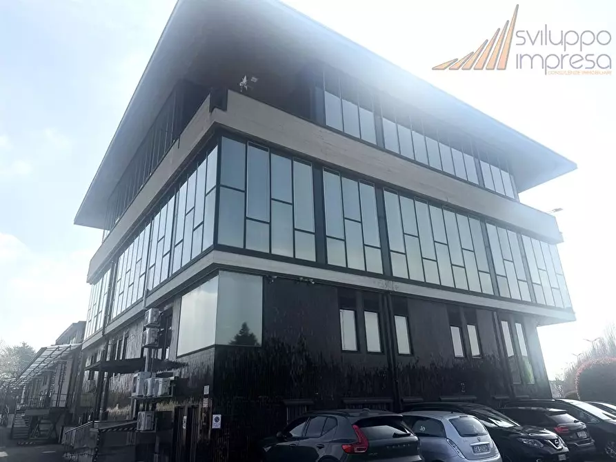 ufficio in affitto a Carate Brianza