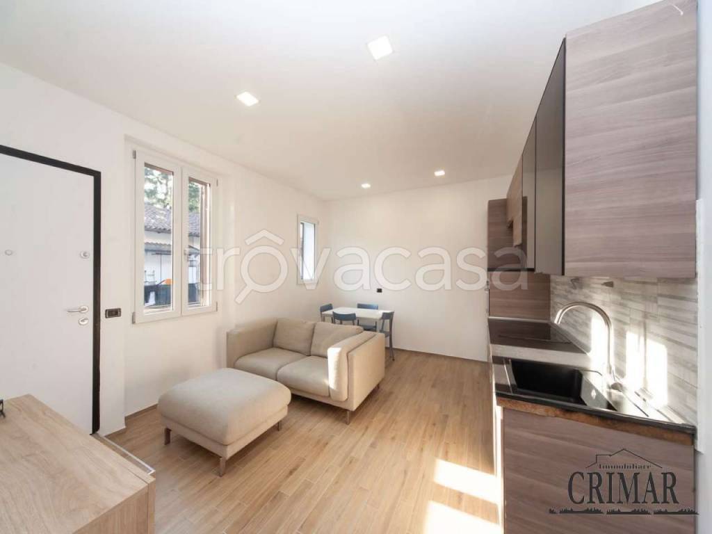 appartamento in affitto a Carate Brianza