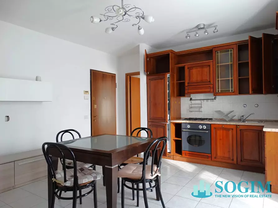 appartamento in affitto a Carate Brianza