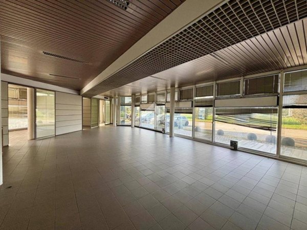 appartamento in affitto a Carate Brianza in zona Costa Lambro