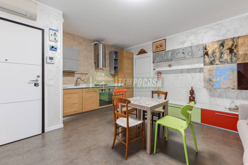appartamento in affitto a Carnate