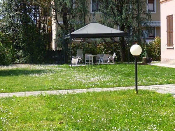 appartamento in affitto a Carnate