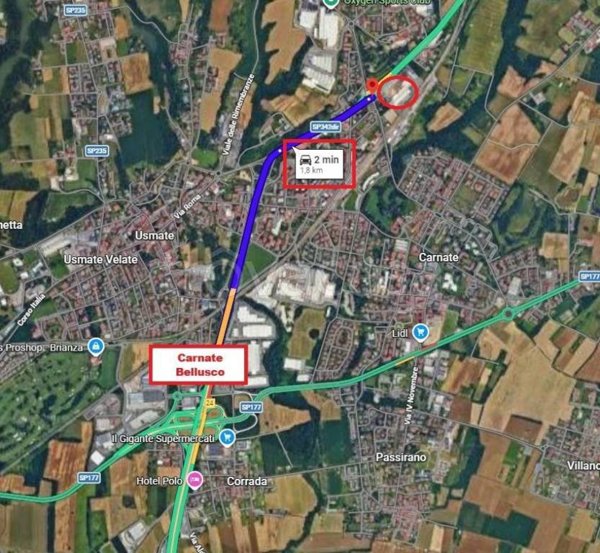 locale commerciale in affitto a Carnate