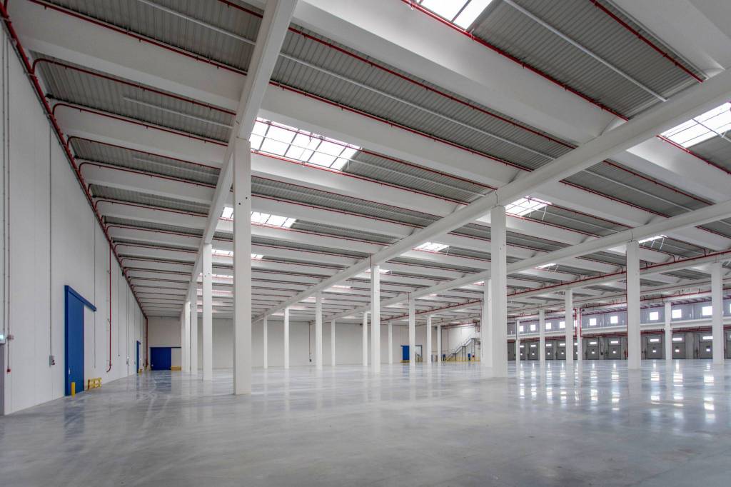 locale commerciale in affitto a Cavenago di Brianza