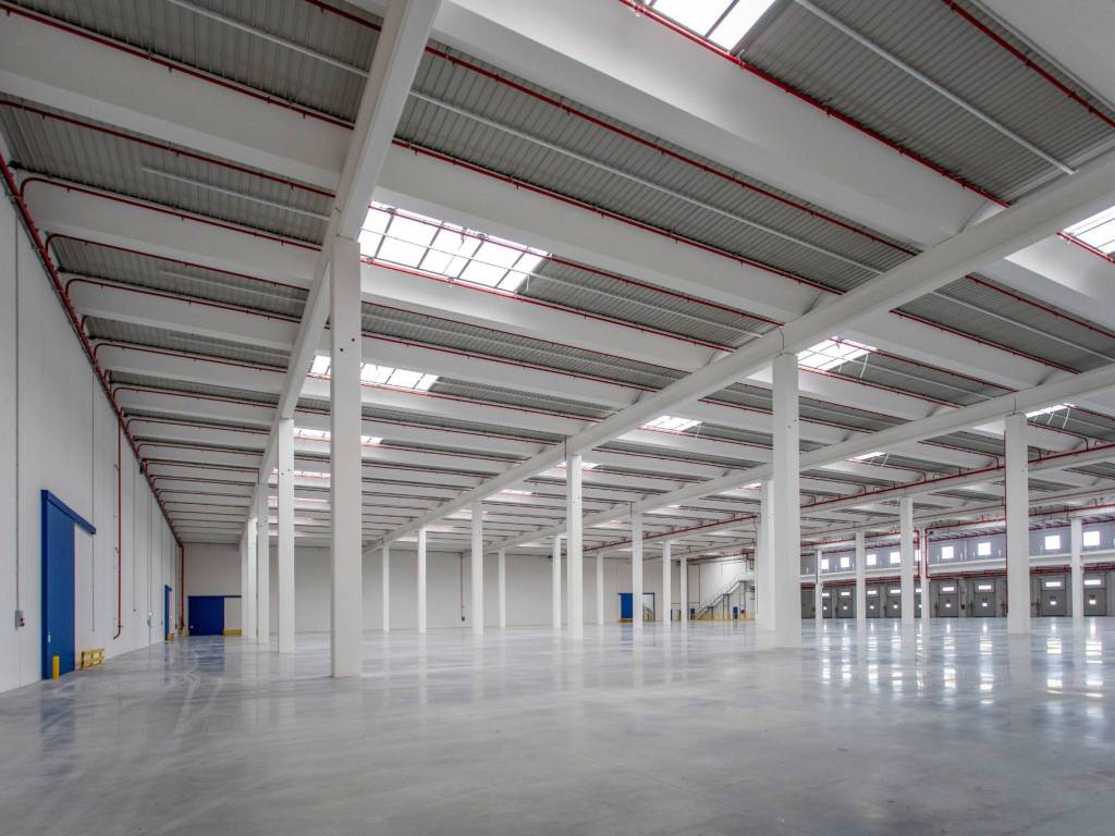 locale commerciale in affitto a Cavenago di Brianza