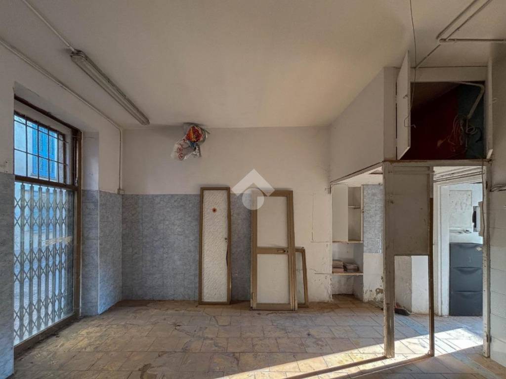 negozio in affitto a Cavenago di Brianza