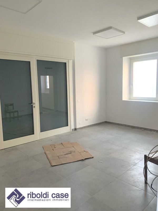 ufficio in affitto a Cesano Maderno