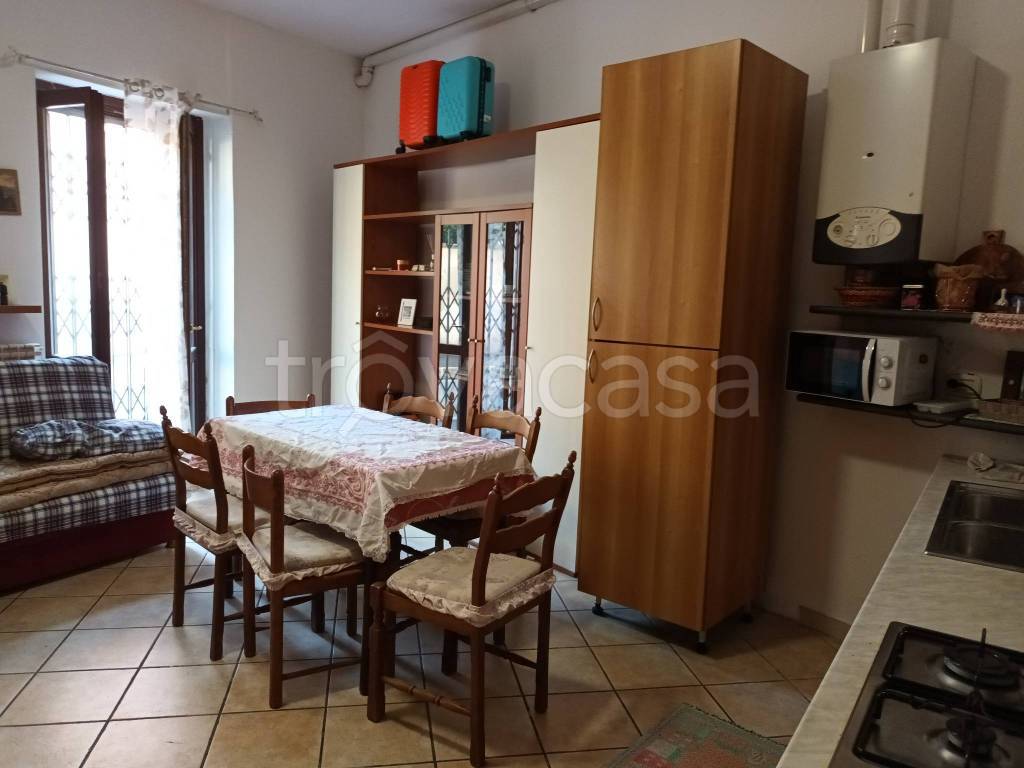appartamento in affitto a Cesano Maderno in zona Binzago