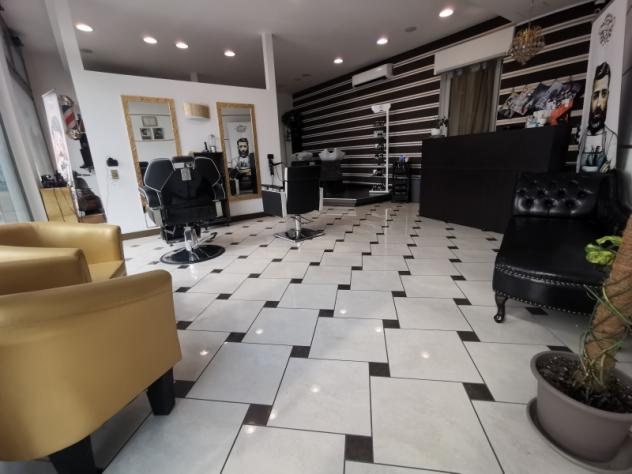 negozio in affitto a Cesano Maderno