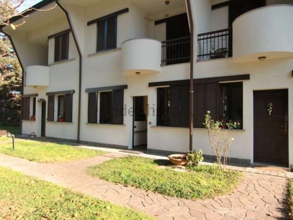 casa indipendente in affitto a Cesano Maderno