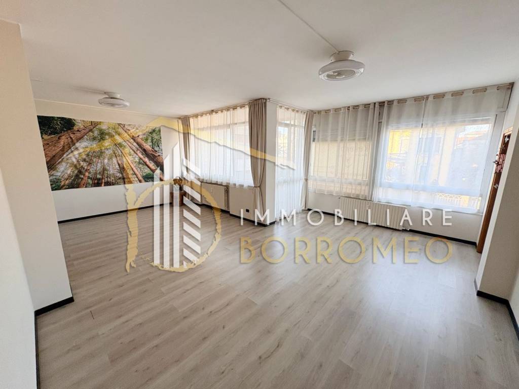 ufficio in affitto a Cesano Maderno