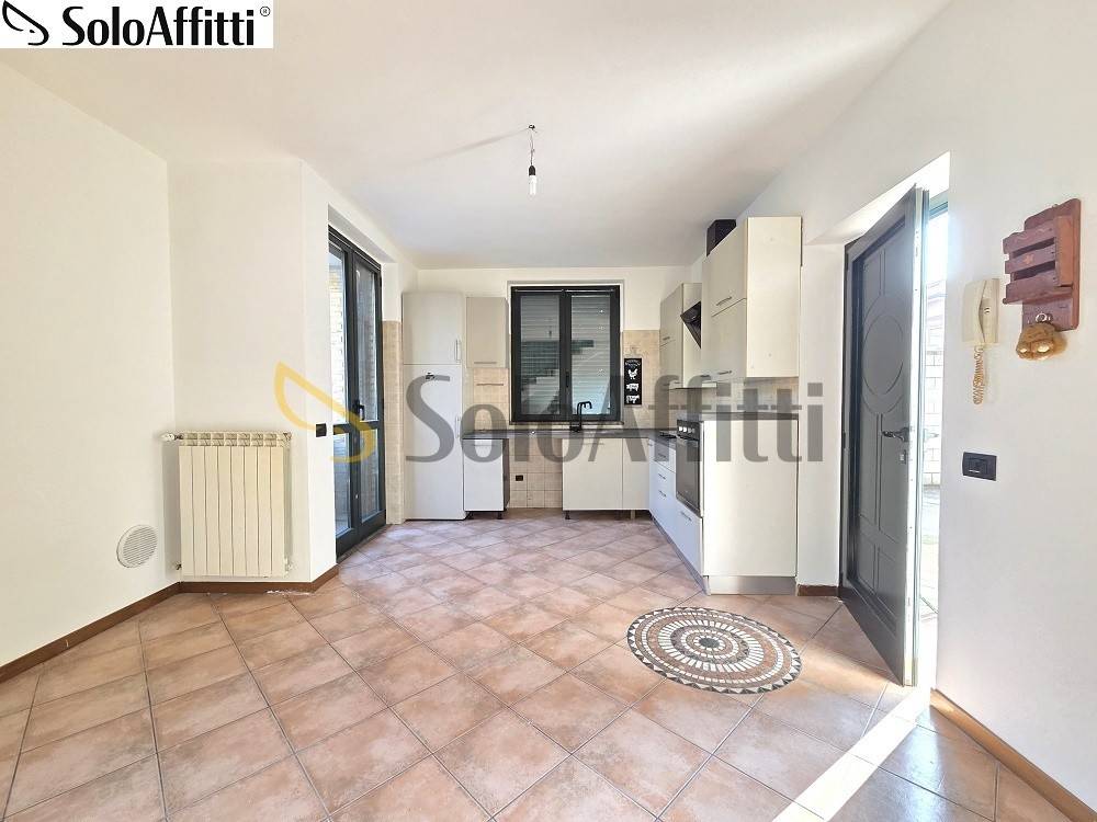 appartamento in affitto a Cesano Maderno in zona Binzago