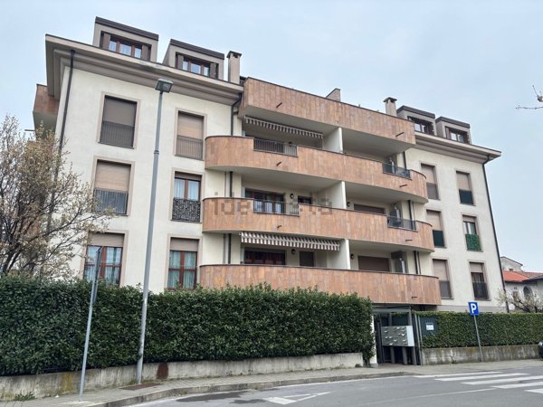 appartamento in affitto a Cesano Maderno