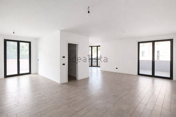 ufficio in affitto a Cesano Maderno