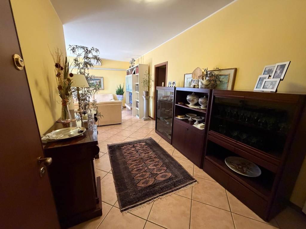appartamento in affitto a Cesano Maderno