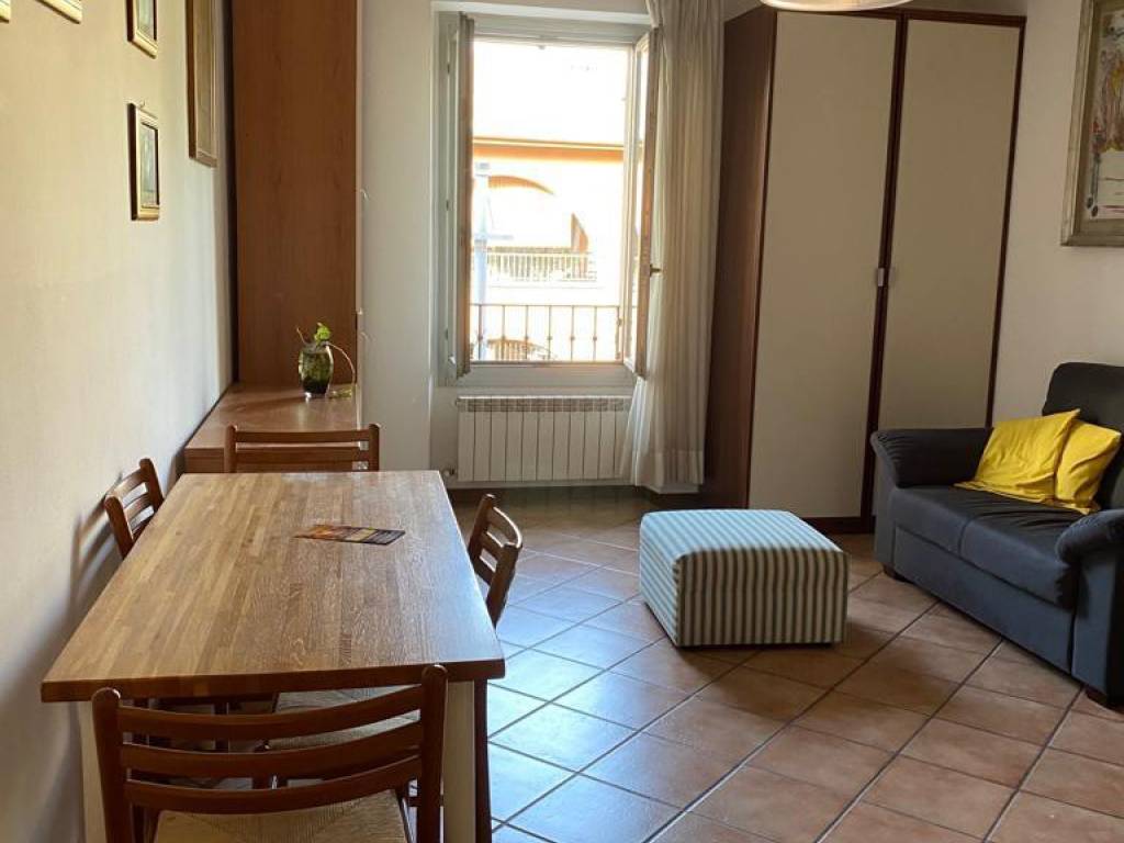 appartamento in affitto a Cesano Maderno in zona Villaggio Snia