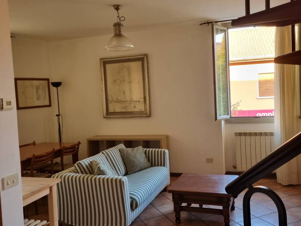 appartamento in affitto a Cesano Maderno in zona Villaggio Snia