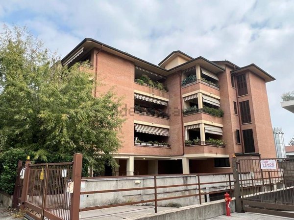 appartamento in affitto a Cesano Maderno in zona Binzago