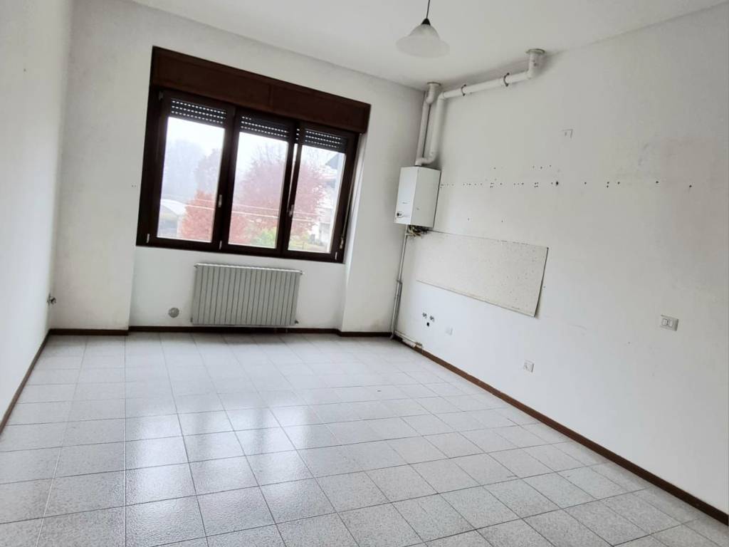 appartamento in affitto a Cogliate