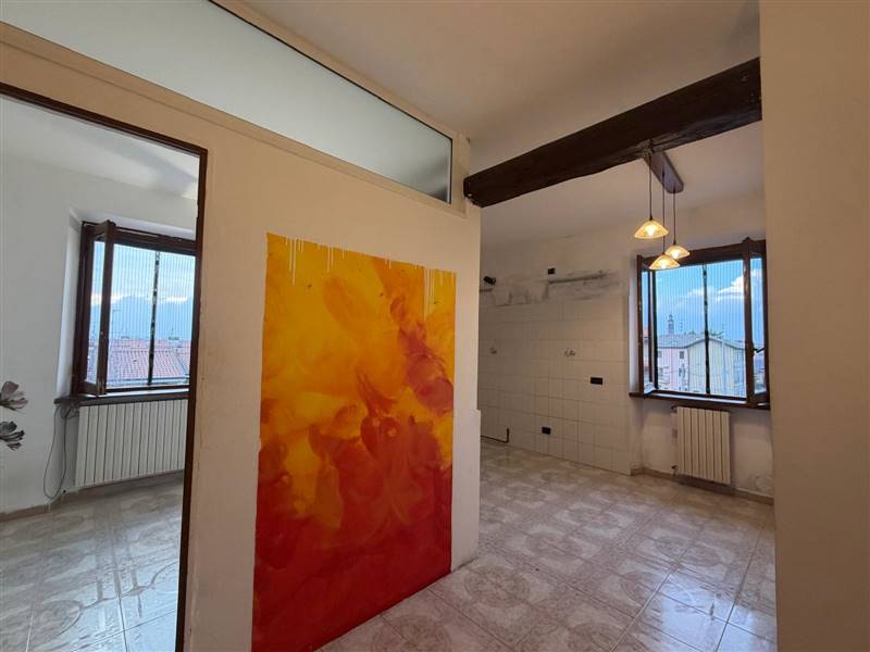appartamento in affitto a Cogliate