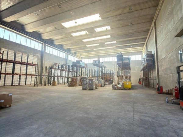 locale commerciale in affitto a Concorezzo in zona Rancate