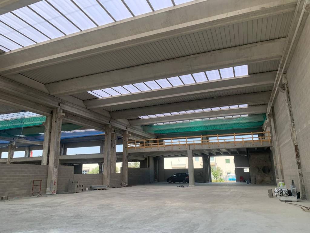 locale commerciale in affitto a Concorezzo in zona Rancate