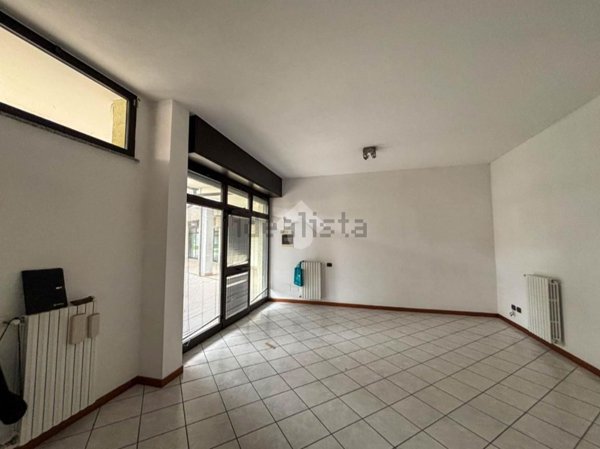 ufficio in affitto a Concorezzo in zona Rancate