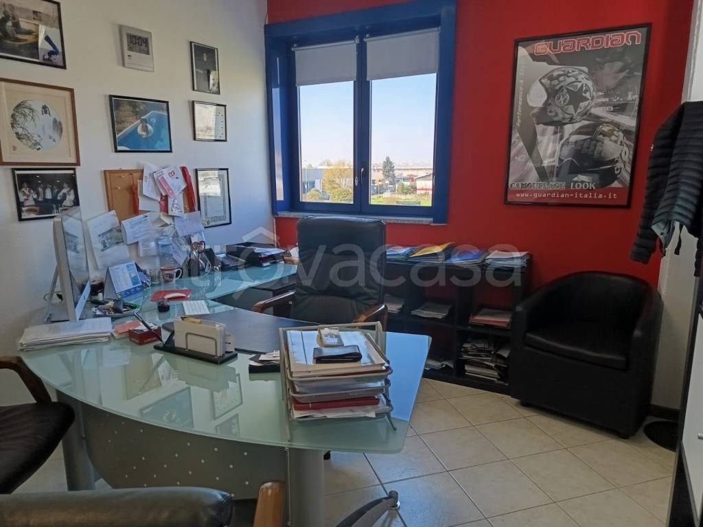 ufficio in affitto a Desio
