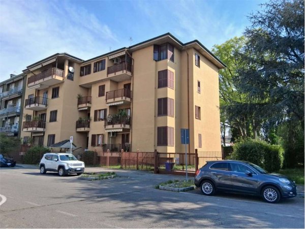 appartamento in affitto a Desio